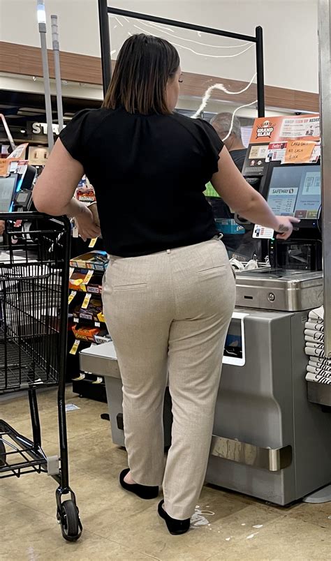 Dump truck mom 🍑 - Tight Jeans - Forum