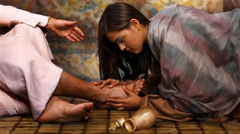 Story Of Mary Anointing Jesus Feet