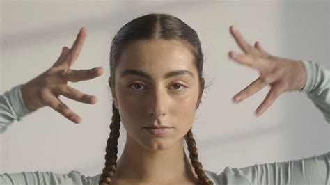 Campaign Ardene - YouTube