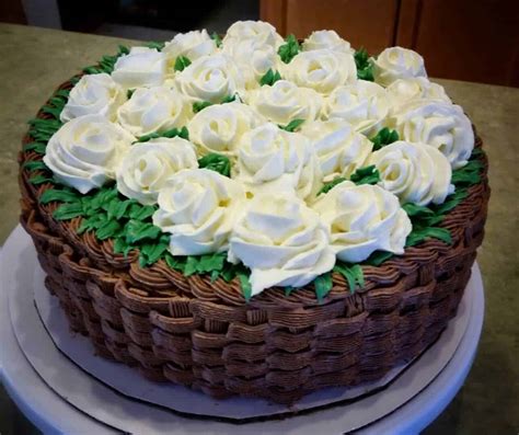 Basket Of Roses Cake I Am Baker