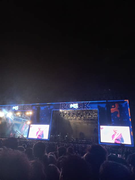 𝚗𝚒𝚌𝚘 on Twitter: "colarse al quilmes rock sale bien https://t.co