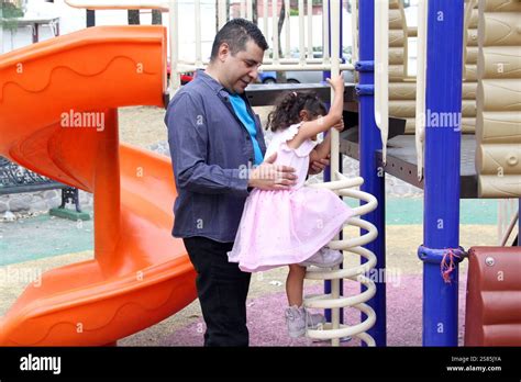 Divorced Single Dad Plays With His 4 Year Old Daughter Latina Brunette With Curly Hair Spend