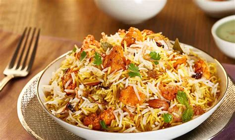 Mengenal Nasi Biryani Makanan Khas India Yang Kaya Akan Rempah Parboaboa