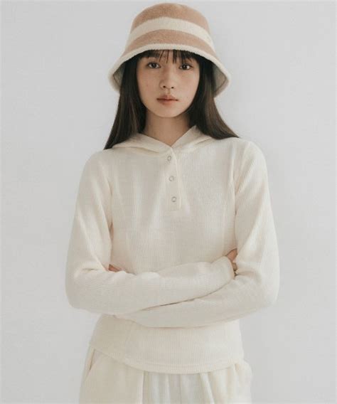 MUSINSA REORG OSON COZY SNAP KNIT HOOD CREAM