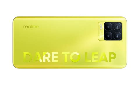 Realme выпустила светящуюся версию смартфона Realme 8 Pro