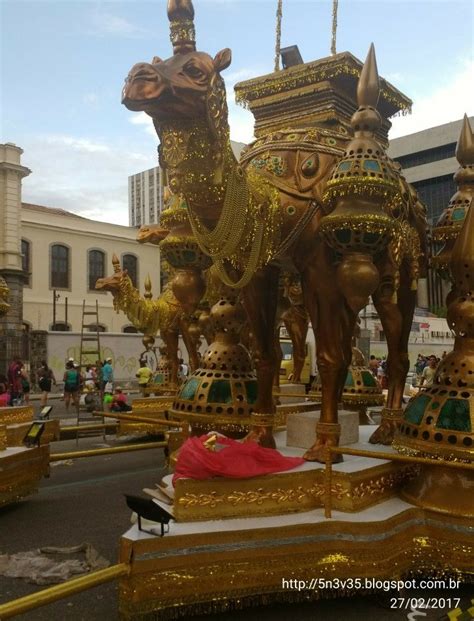 Pin De Carto Eca Luna Em Carrozas Em Carnaval