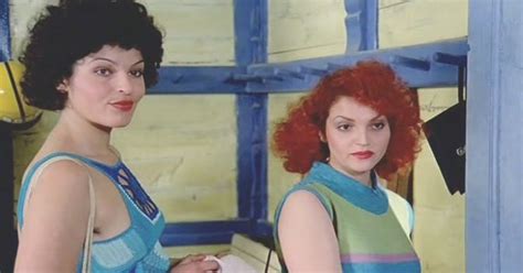 Naked Clara Algranti In Beach House