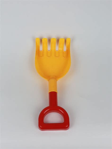 Giant Beach Rake Daiso Japan Middle East