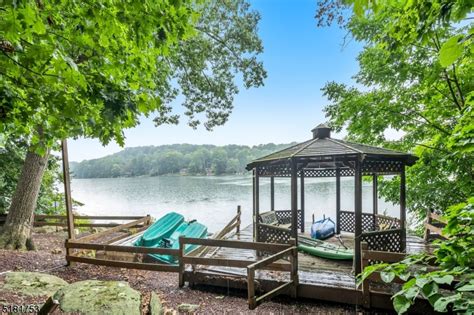 159 Cupsaw Dr Ringwood Nj 07456 Mls 3827758 Coldwell Banker