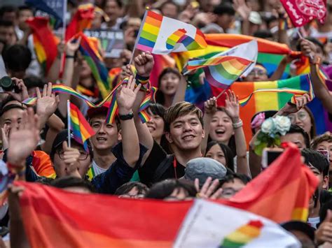 Taiwan Approves Same Sex Marriage For The First Time In Asia Urban Woman Magazine
