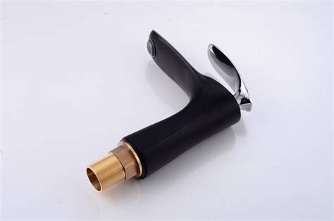 Luxury Basin Faucets Elegant Bathroom Faucet Hot And Cold Water Basin Mixer Tap Chrome Finish