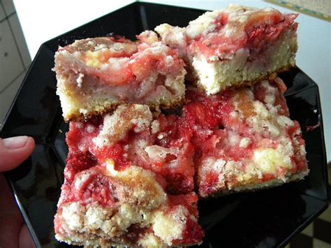 Dvoubarevná peřinka s tvarohem - fotografie 4 - TopRecepty.cz