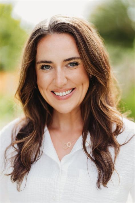 Kiersten Marie Photo—Seattle Headshots/Personal Branding Photography | Professional headshots