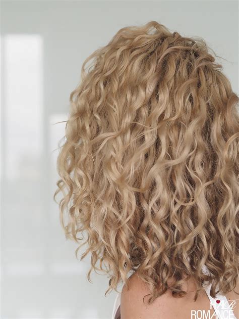 Best Hairstyles For Thin Curly Hair