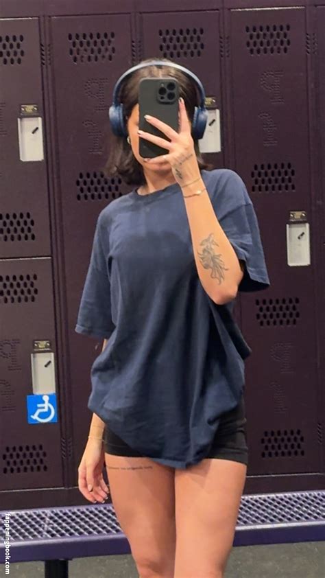 Lily Weber Nude OnlyFans Leaks Fappening FappeningBook