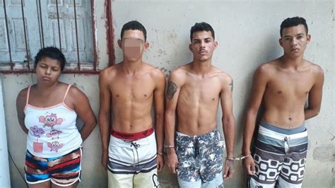 Nova Viçosa Três homens e uma mulher são presos drogas e armas em