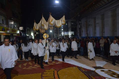 Portal Capara Solenidade De Corpus Christi Movimenta As Ruas De Manhua U