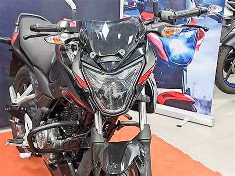 Two Wheeler Sales March 2023 Hero Tvs Honda Bajaj Suzuki Re