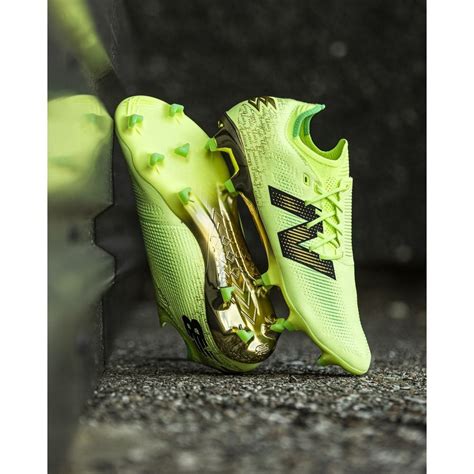 New Balance Furon V7 Fg Bukayo Saka Signature Edition Lime Green
