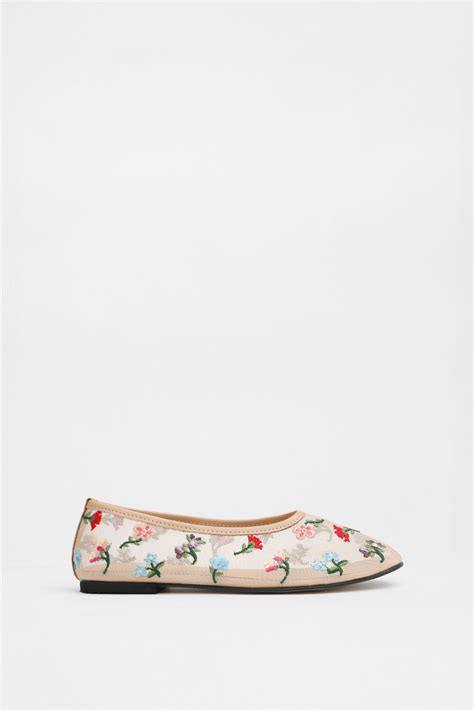 Transparan Nakış Detaylı Nude Kadın Babet lutvelizade tr