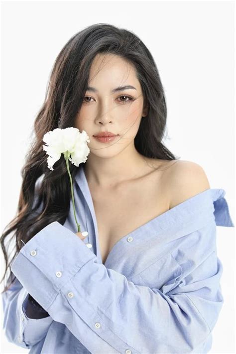 Hot girl dao kéo Vũ Thanh Quỳnh đăng đàn khi việc chỉnh sửa nhan sắc đã qua năm vẫn bị đào lại