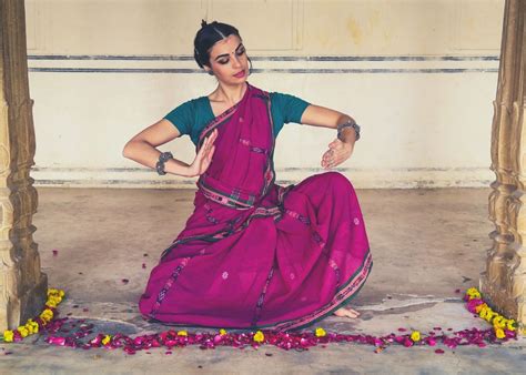 La Danza Cl Sica India Odissi Elizabeth Medina