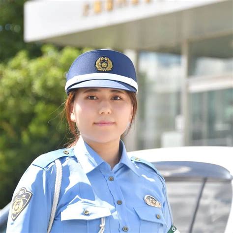 大阪府警察さんのインスタグラム写真 大阪府警察instagram「【未来に挑め！③ 交通課員】 ※「未来に挑め！」では、職務に邁進する若手警察職員を紹介していきます。 門真警察署