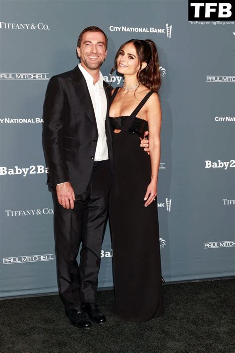 Jordana Brewster Looks Hot In A Black Dress At The Baby Baby Year Gala Photos