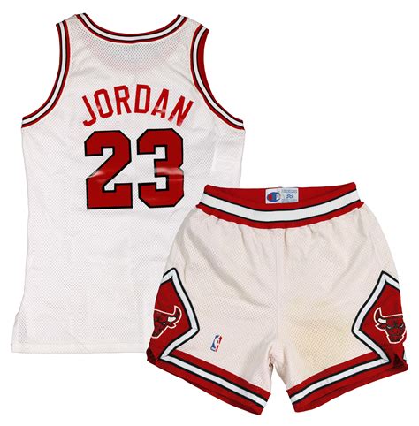 Lot Detail - 1990-1991 Michael Jordan Chicago Bulls Home Uniform Set ...