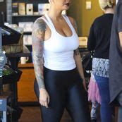 AMBER ROSE FAKE ASS ShesFreaky