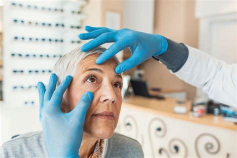 What Doctors Treat Graves Disease