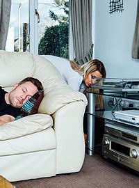 Bosomed Blonde Damsel Gets Screwed In The Living Room Photos Freddy Fox MILF Fox