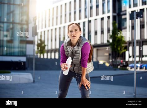Athletic Brunette Woman Outdoors Stock Photo Alamy