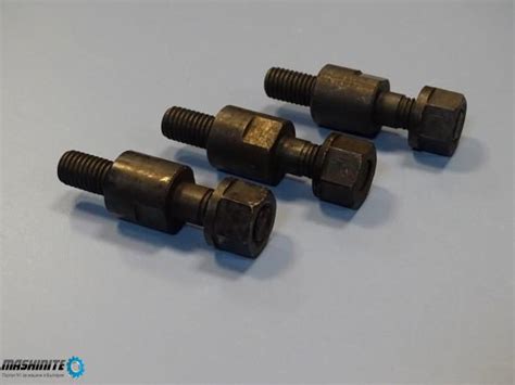 Машините - Болт за фланец за струг 12х12х70 mm
