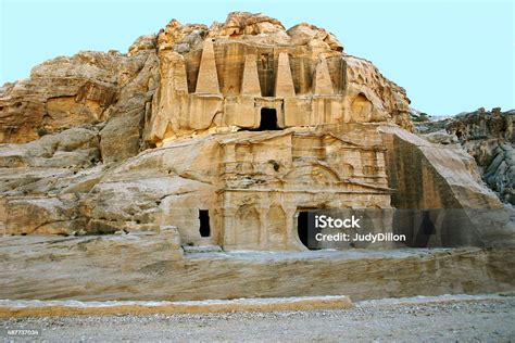 Petra Architecture Stock Photo - Download Image Now - 2015, Ancient ...