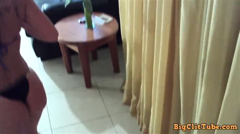 Dinni Gata Anal Fitness