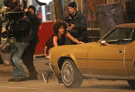 Halle Berry Boob Slip The Fappening Leaked Photos