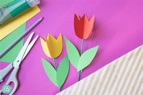Tulpe aus Papier basteln | Anleitung mit Vorlage - Wunderbunt.de