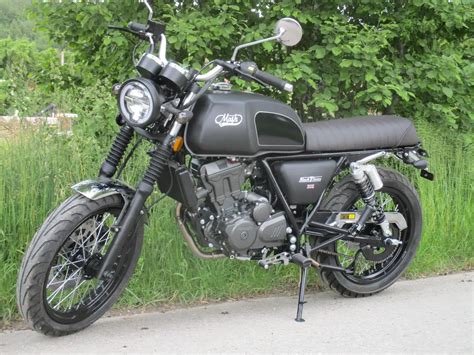 Mash Black Seven Naked Bike In Gr N Neu In Ascholding F R