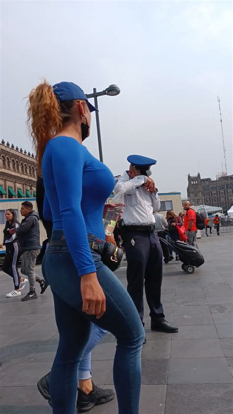 MILF Latina Con Tremendo Culo Y Grandes Tetas Tight Jeans Forum