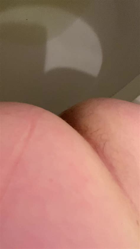 MILF Struggles Video ThisVid