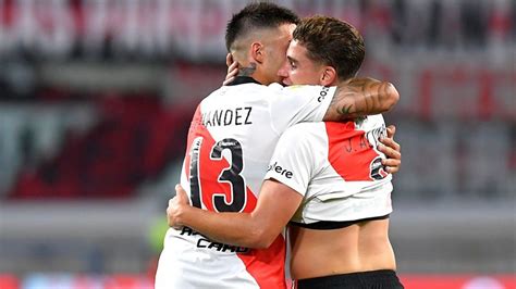 Lo Que Hicieron Julián Álvarez Y Enzo Fernández Por Un Jugador De River