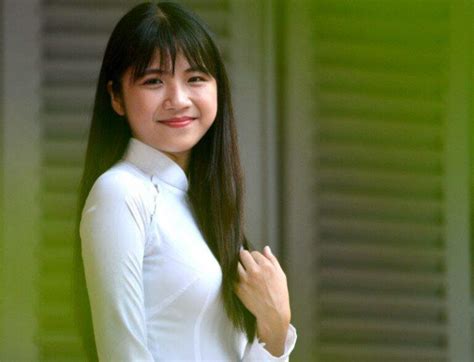 Lan Thy hot girl ống nghiệm là ai Tại sao liên tục bị phốt