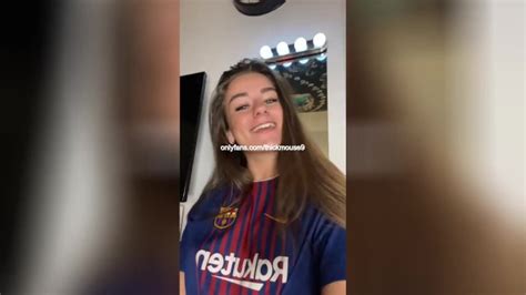 FC BARCELONA FAN SHOWING PUSSY ON TIKTOK Pornhub