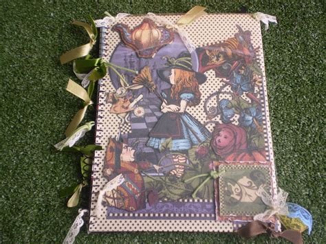 Caderno Da Alice No Pais Das Maravilhas - 10