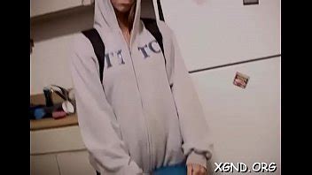 encantadora es seducida en una follada sexy con un extraño XVIDEOS