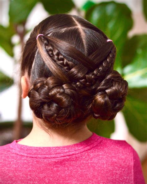 Wearing braided updo hairstyles provides a surprising cooling effect 1