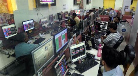 Share Market Today Indices End A Tad Lower Sensex Slips 31 Points Amid Weak Global Cues