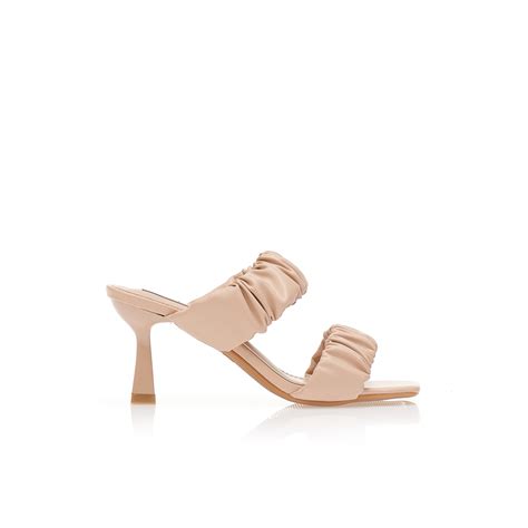 Mules nude δερματίνη με σούρες στην φάσα TSOUKALAS