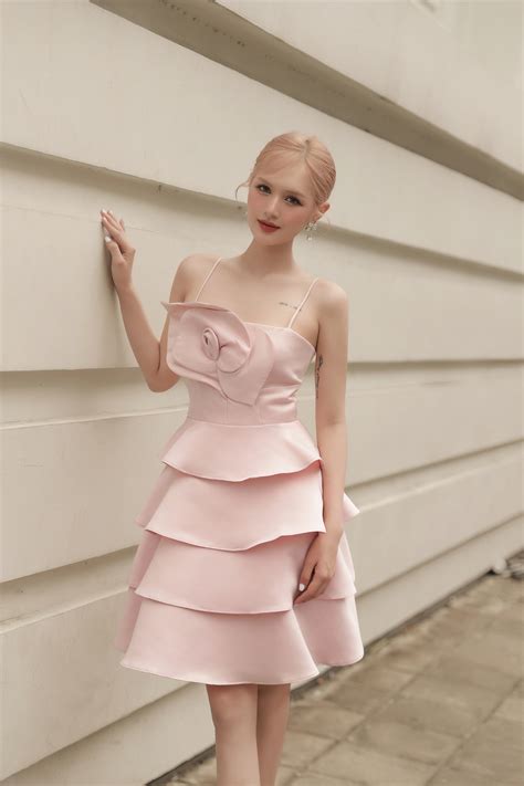 Hot girl Xoài Non và chồng gợi ý trang phục hẹn hò cho ngày Valentine Báo Phụ Nữ